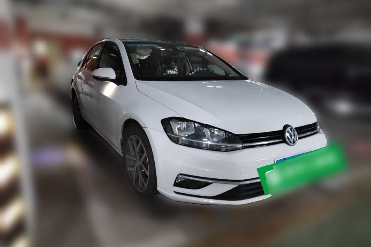 Used Volkswagen Golf 2019 280TSI DSG Comfort Version China VI Standard Front Right 45 Deg