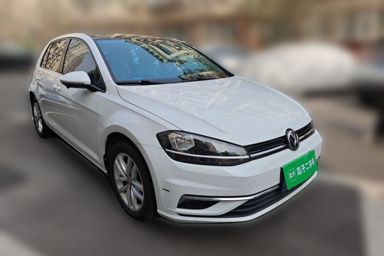 Used Volkswagen Golf 2019 1.6L Automatic Comfort Model China V Standard Front Right 45 Deg