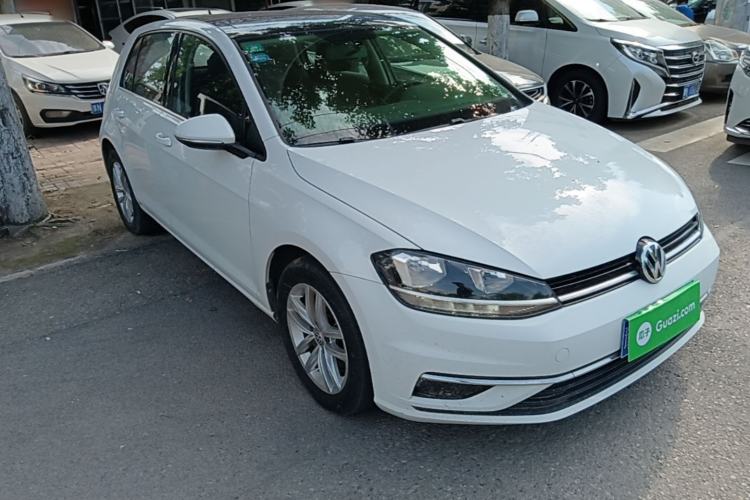 Used Volkswagen Golf 2019 200TSI DSG Comfort & Ambition Edition China VI Standard Front Right 45 Deg