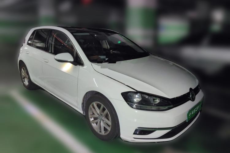 Used Volkswagen Golf 2019 200TSI DSG Comfort & Ambition Edition China VI Standard Front Right 45 Deg
