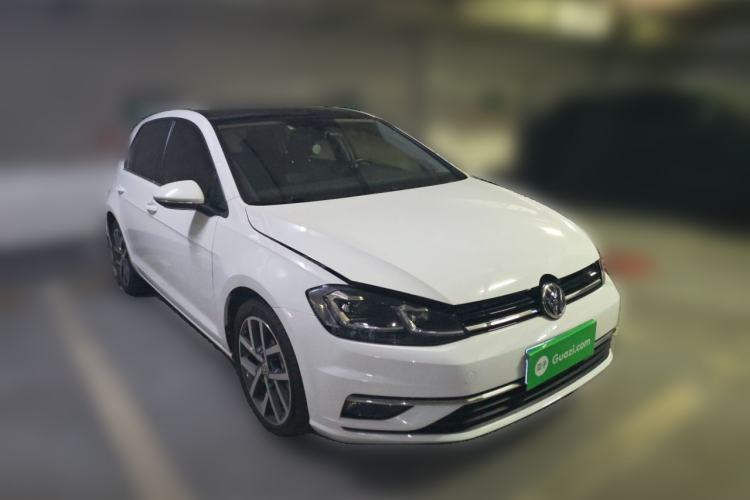 Used Volkswagen Golf 2019 280TSI DSG Luxury Version China VI Standard Front Right 45 Deg