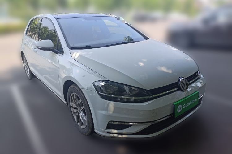Used Volkswagen Golf 2019 1.6L Automatic Comfort Model China V Standard Front Right 45 Deg