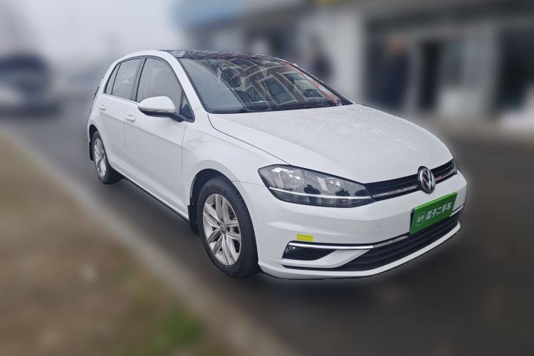 Used Volkswagen Golf 2019 280TSI DSG Comfort Version China VI Standard Front Right 45 Deg