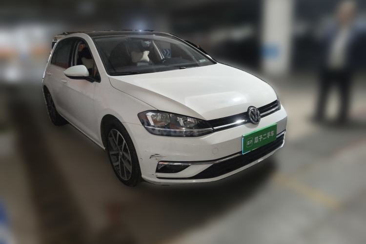 Used Volkswagen Golf 2019 280TSI DSG Luxury Version China VI Standard Front Right 45 Deg