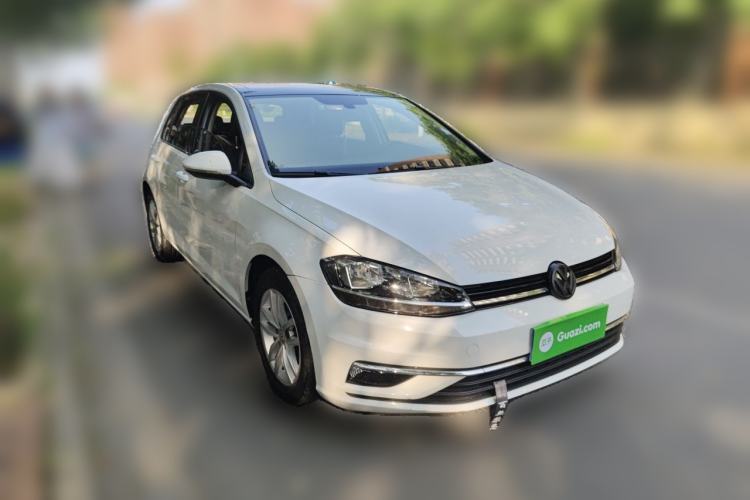 Used Volkswagen Golf 2019 280TSI DSG Comfort Version China VI Standard Front Right 45 Deg