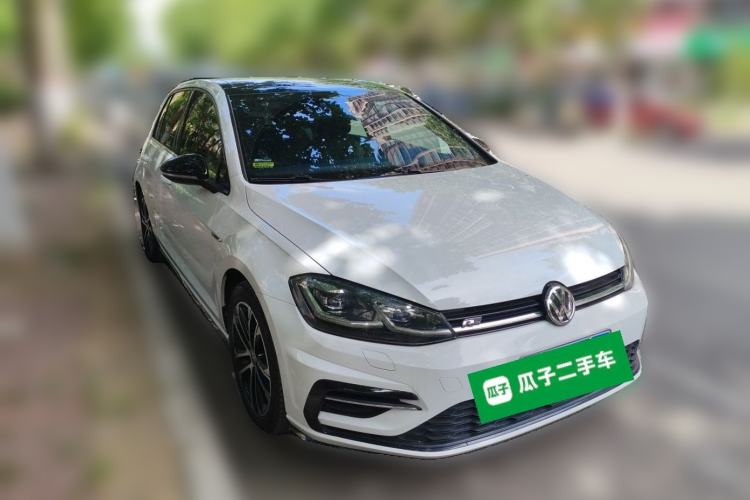 Used Volkswagen Golf 2019 280TSI DSG R-Line China VI Standard Front Right 45 Deg