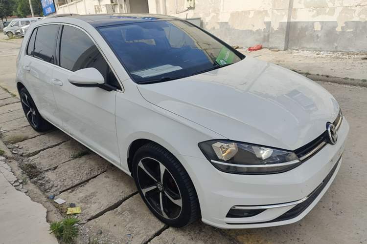 Used Volkswagen Golf 2019 280TSI DSG Comfort Version China V Standard Front Right 45 Deg
