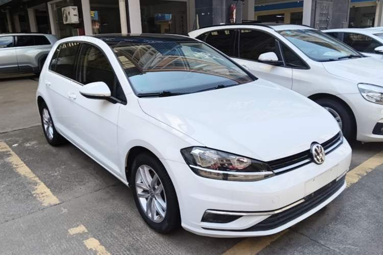 Used Volkswagen Golf 2019 280TSI DSG Comfort Version China V Standard Front Right 45 Deg