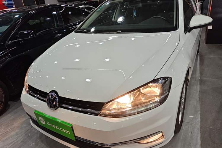 Used Volkswagen Golf 2019 280TSI DSG Comfort Version China VI Standard Front