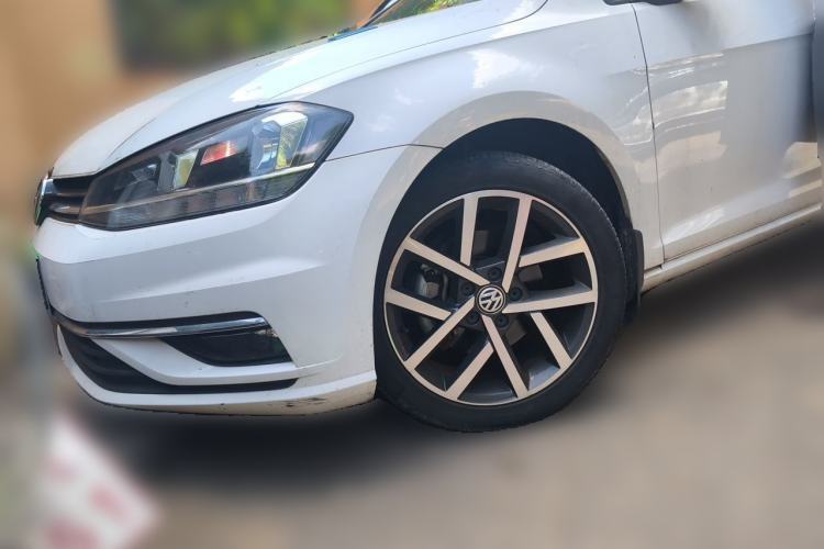 Gebrauchter Volkswagen Golf 2019 280TSI DSG Luxury Version China VI Standard Guazi used car, China used car export, Used car for sale, Used cars, Cheapest cars for sale