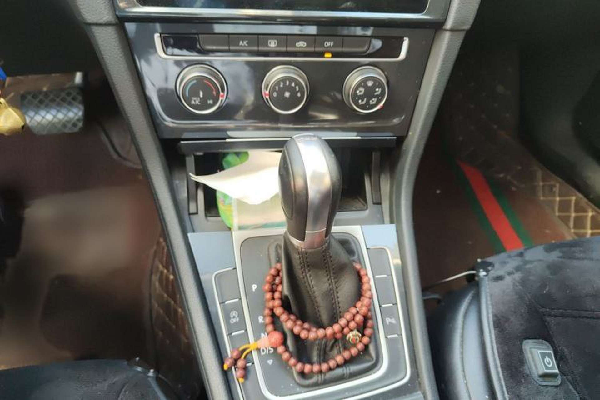 Used Volkswagen Golf 2019 1.8TSI Travel Edition Gear Lever