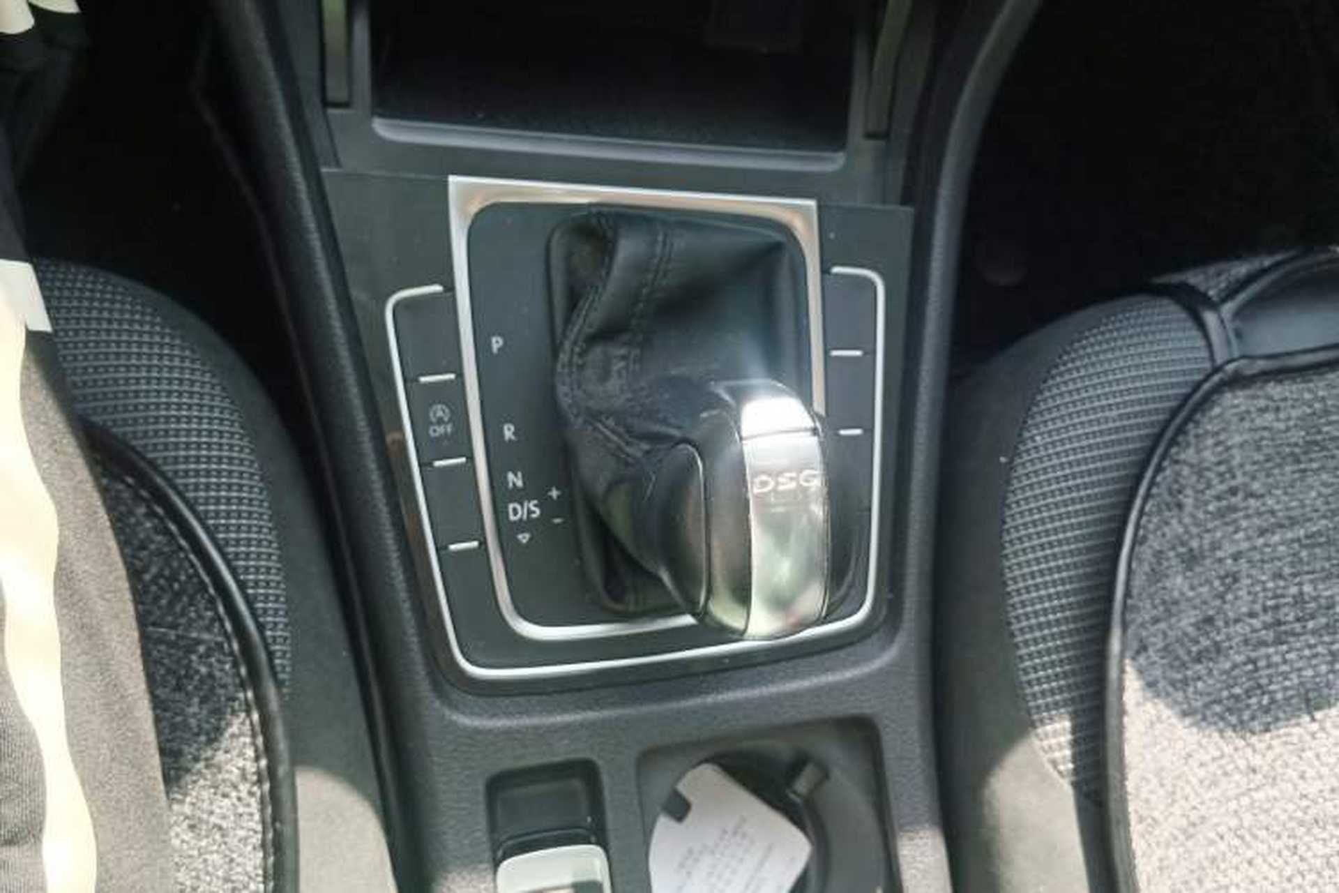 Used Volkswagen Golf 2019 280TSI DSG Comfort Version China V Standard Gear Lever