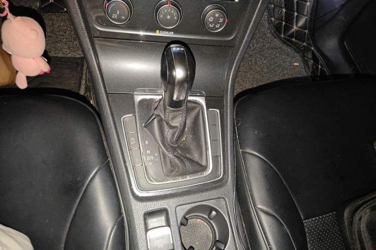 Used Volkswagen Golf 2019 280TSI DSG Comfort Version China V Standard Gear Lever