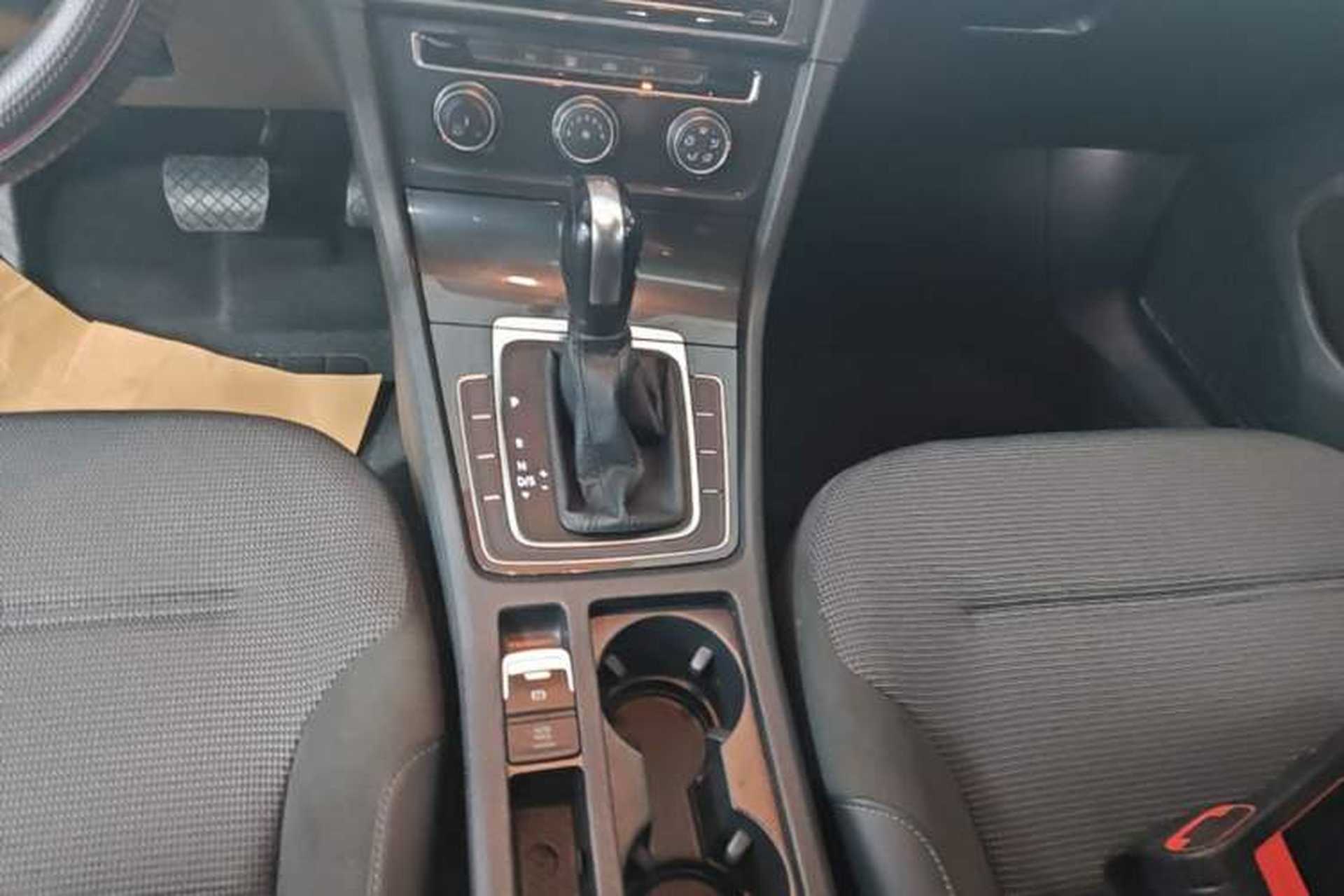 Used Volkswagen Golf 2019 1.6L Automatic Comfort Model China V Standard Gear Lever