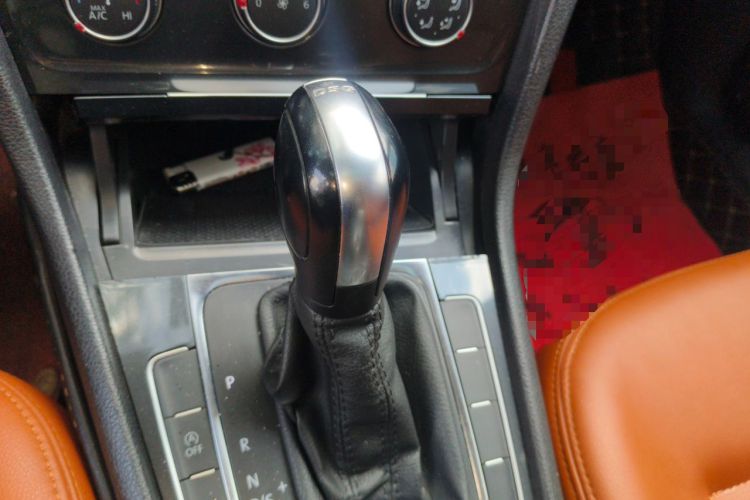Used Volkswagen Golf 2019 280TSI DSG Comfort Version China VI Standard Gear Lever