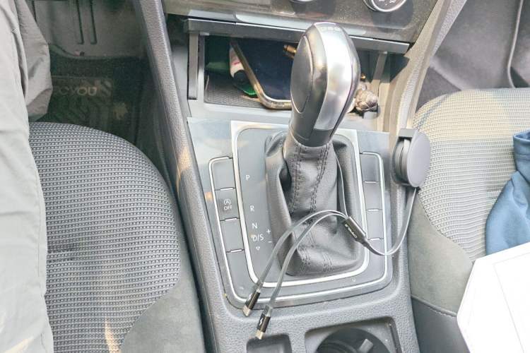 Used Volkswagen Golf 2019 280TSI DSG Comfort Version China V Standard Gear Lever