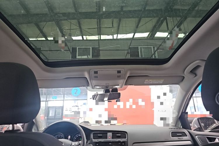 Used Volkswagen Golf 2019 1.8TSI Travel Edition Headliner