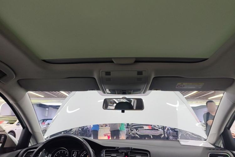 Used Volkswagen Golf 2019 1.6L Automatic Comfort Model China V Standard Headliner