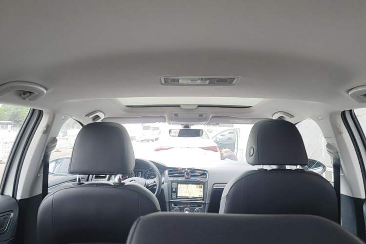 Used Volkswagen Golf 2019 280TSI DSG Luxury Version China V Standard Headliner