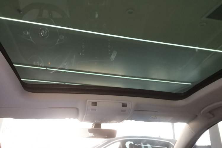 Used Volkswagen Golf 2019 1.8TSI Travel Edition Headliner