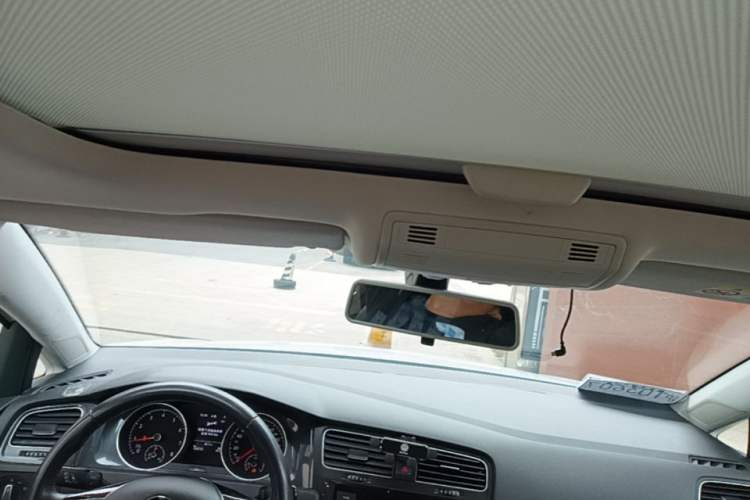 Used Volkswagen Golf 2019 280TSI DSG Comfort Version China VI Standard Headliner