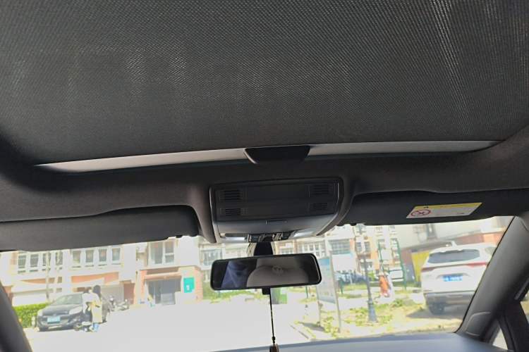 Used Volkswagen Golf 2019 280TSI DSG R-Line Model China V Standard Headliner