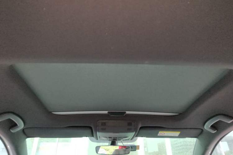 Used Volkswagen Golf 2019 280TSI DSG R-Line Model China V Standard Headliner