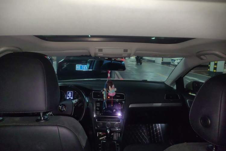 Used Volkswagen Golf 2019 280TSI DSG Comfort Version China V Standard Headliner