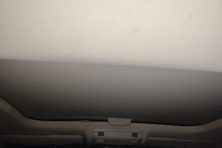 Used Volkswagen Golf 2019 200TSI DSG Comfort & Ambition Edition China VI Standard Headliner
