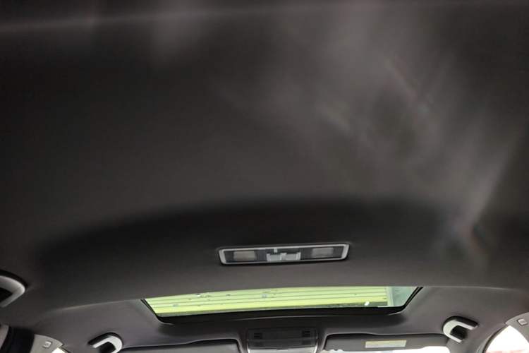 Used Volkswagen Golf 2019 280TSI DSG R-Line Model China V Standard Headliner