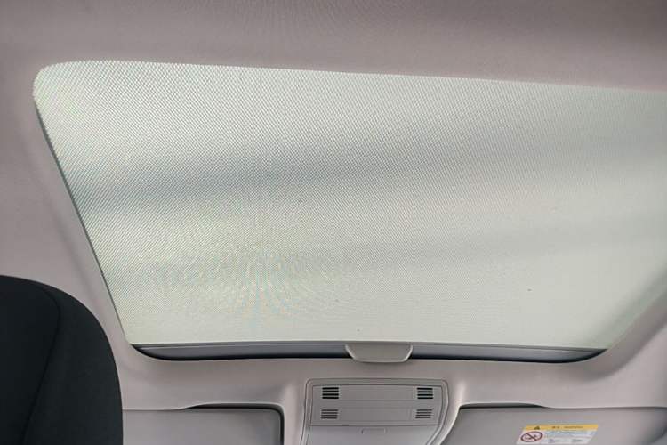Used Volkswagen Golf 2019 200TSI DSG Comfort & Ambition Edition China VI Standard Headliner