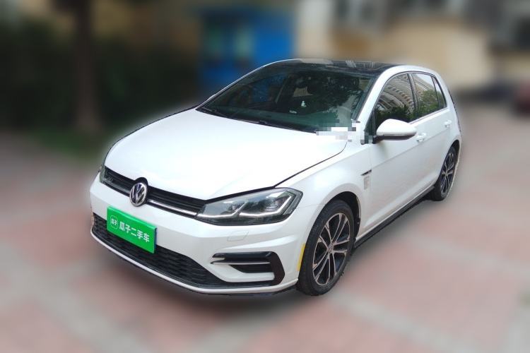 Used Volkswagen Golf 2019 280TSI DSG R-Line Model China V Standard Guazi used car, China used car export, Used car for sale, Used  cars, Cheapest cars for sale