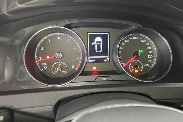 Used Volkswagen Golf 2019 280TSI DSG Comfort Version China VI Standard Instrument Cluster