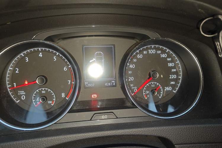 Used Volkswagen Golf 2019 1.6L Automatic Comfort Model China V Standard Instrument Cluster