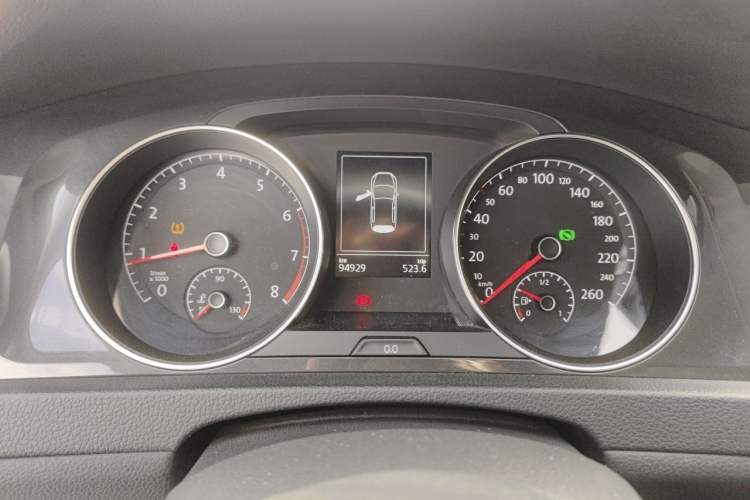 Used Volkswagen Golf 2019 1.6L Automatic Comfort Model China V Standard Instrument Cluster