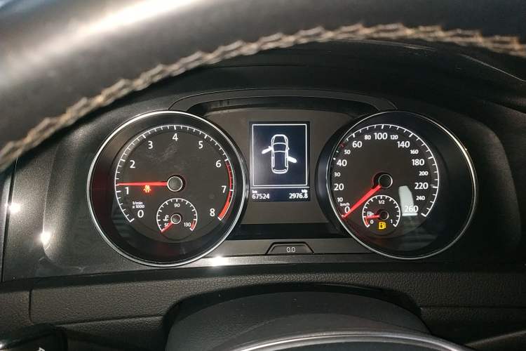Used Volkswagen Golf 2019 280TSI DSG Comfort Version China VI Standard Instrument Cluster
