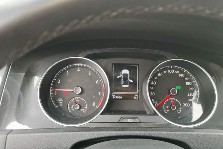 Used Volkswagen Golf 2019 200TSI DSG Comfort & Ambition Edition China VI Standard Instrument Cluster
