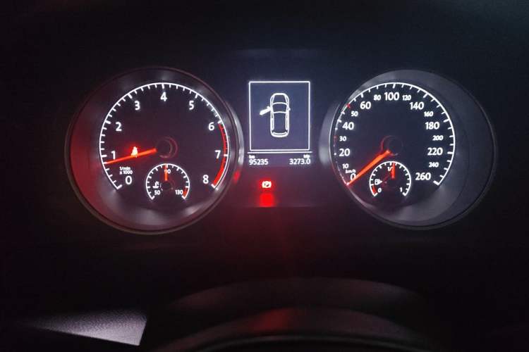 Used Volkswagen Golf 2019 1.6L Automatic Comfort Model China V Standard Instrument Cluster