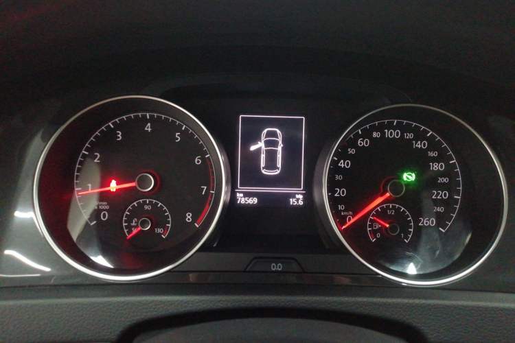 Used Volkswagen Golf 2019 280TSI DSG Comfort Version China VI Standard Instrument Cluster