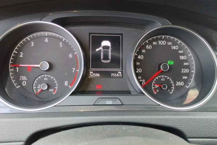 Used Volkswagen Golf 2019 280TSI DSG Comfort Version China VI Standard Instrument Cluster