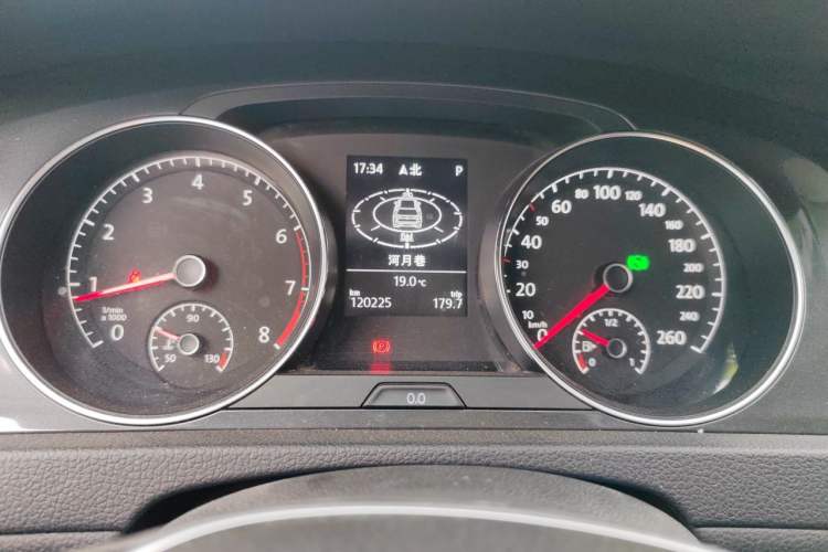 Used Volkswagen Golf 2019 1.6L Automatic Comfort Model China V Standard Instrument Cluster