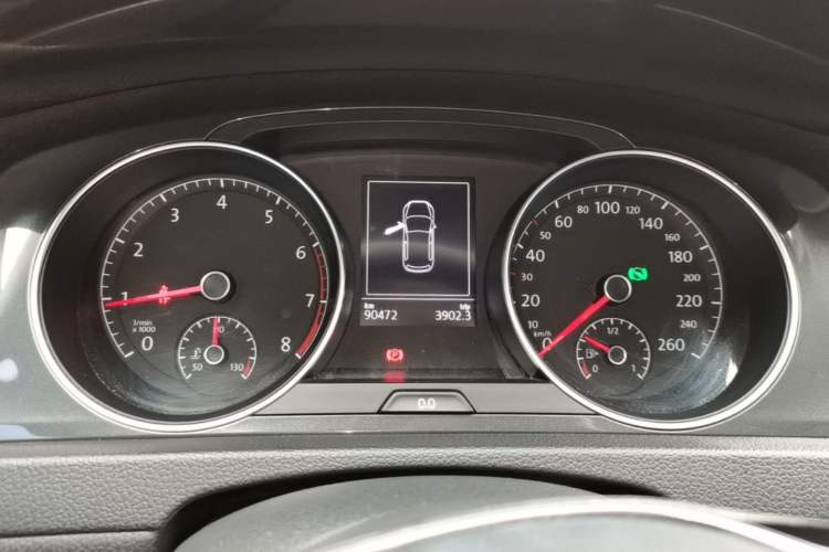 Used Volkswagen Golf 2019 280TSI DSG Luxury Version China VI Standard Instrument Cluster