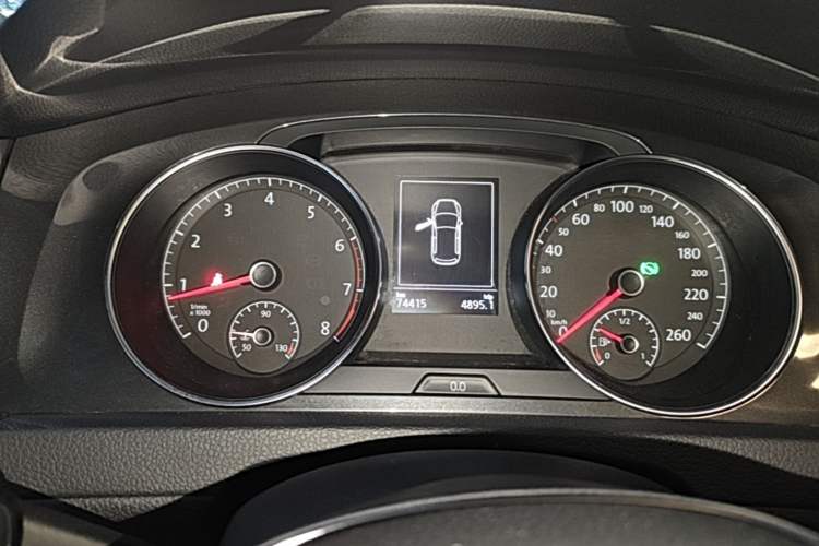 Used Volkswagen Golf 2019 1.6L Automatic Comfort Model China V Standard Instrument Cluster
