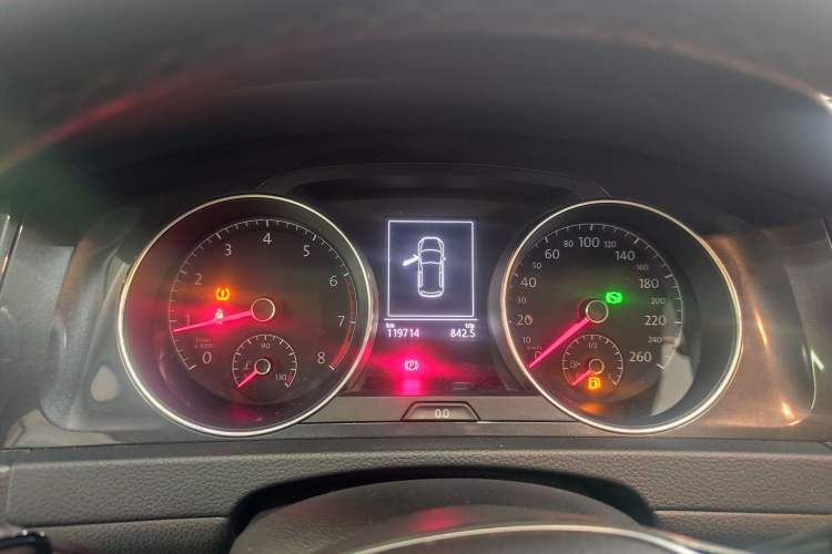 Used Volkswagen Golf 2019 1.6L Automatic Comfort Model China V Standard Instrument Cluster