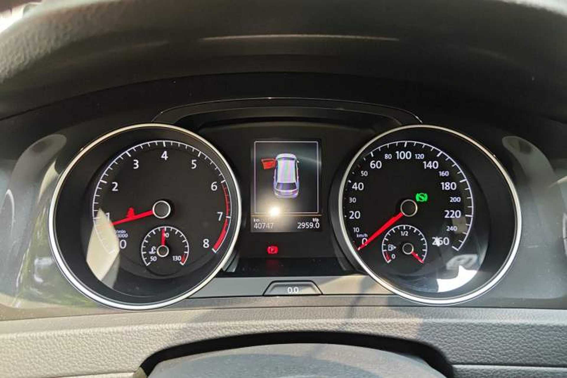 Used Volkswagen Golf 2019 1.8TSI Travel Edition Instrument Cluster