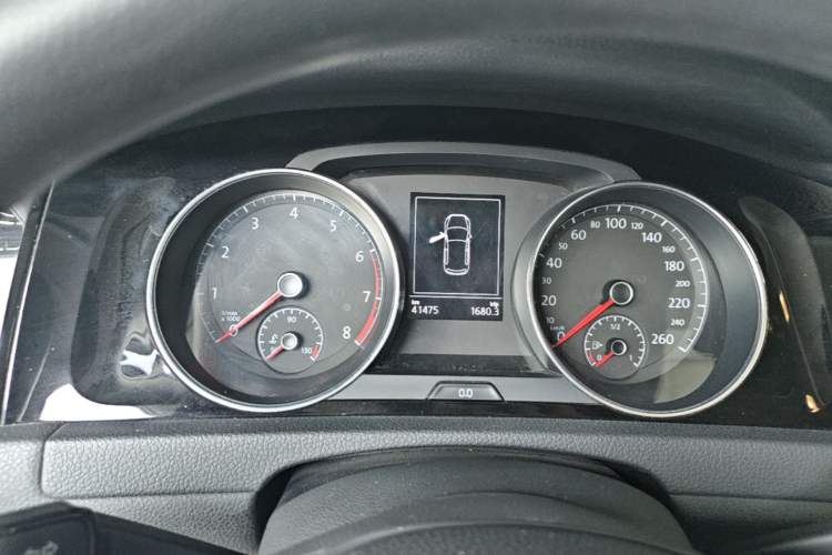 Used Volkswagen Golf 2019 1.6L Automatic Fashion Model China V Standard Instrument Cluster