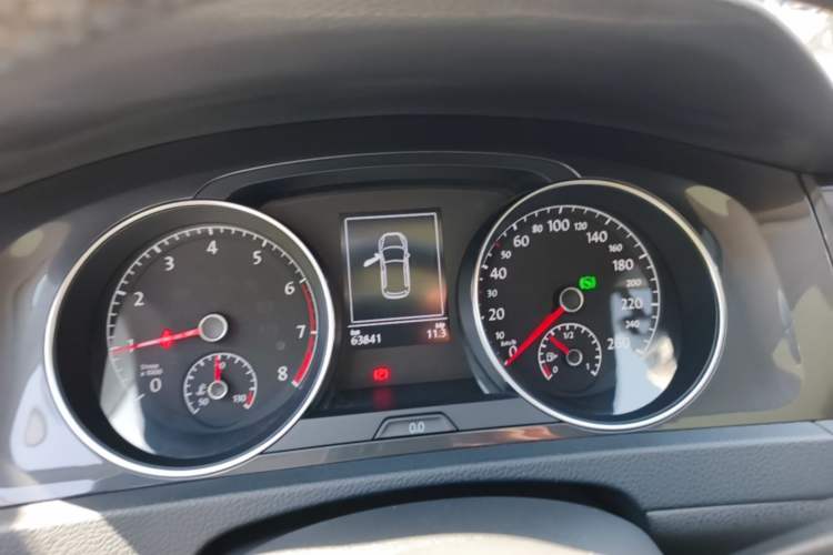 Used Volkswagen Golf 2019 1.6L Automatic Comfort Model China V Standard Instrument Cluster