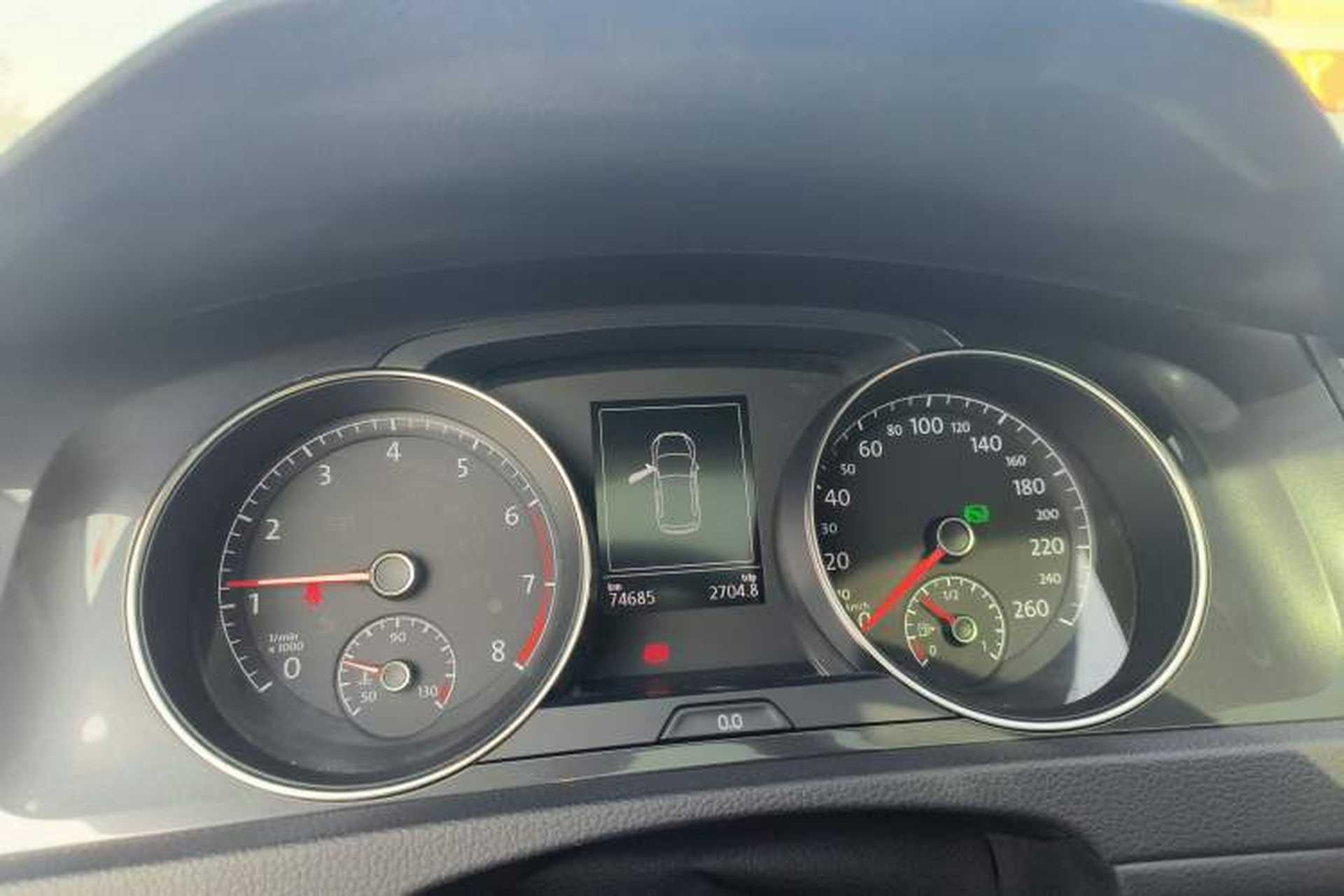 Used Volkswagen Golf 2019 200TSI DSG Comfort & Ambition Edition China VI Standard Instrument Cluster