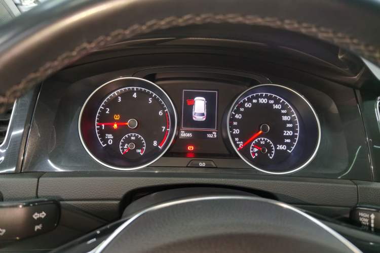 Used Volkswagen Golf 2019 1.8TSI Travel Edition Instrument Cluster