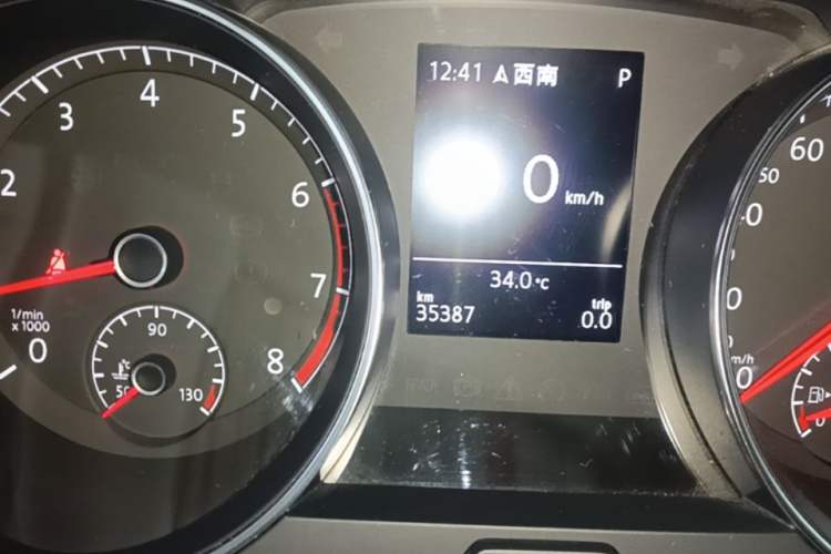 Used Volkswagen Golf 2019 1.6L Automatic Comfort Model China V Standard Instrument Cluster